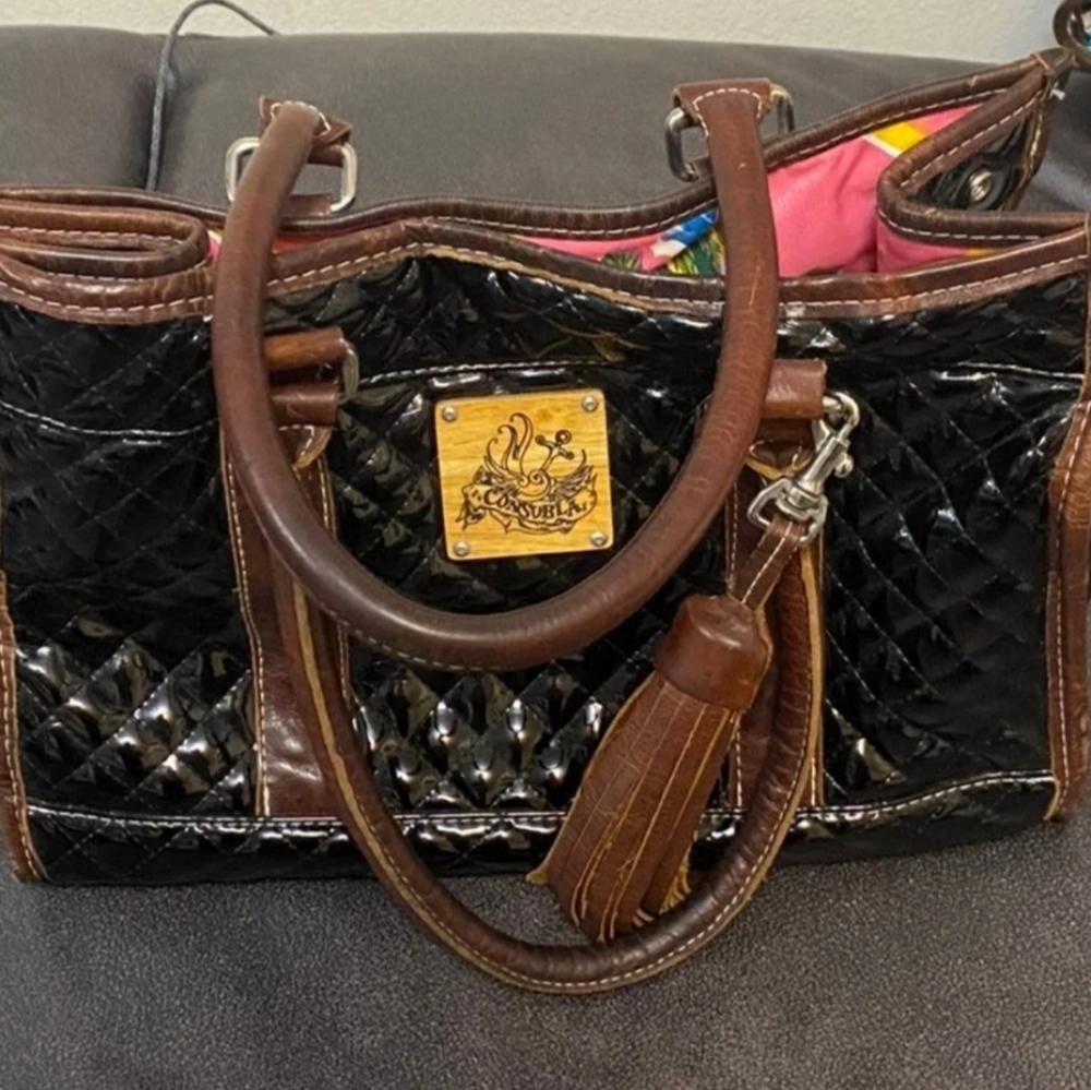 Consuela Shoulder bag